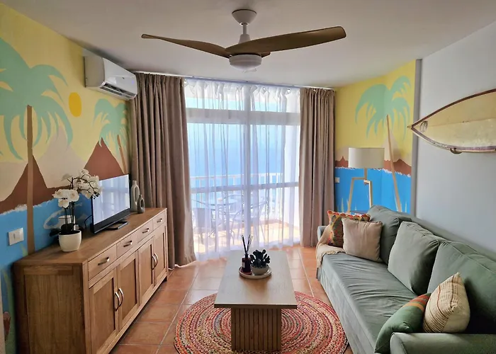 Surf & Sky - Americas *